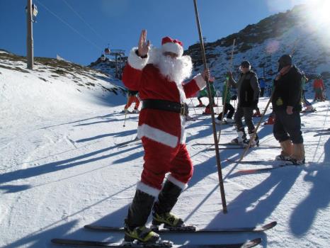 Las estaciones de esquí ofrecen actividades de ocio seguras estas navidades